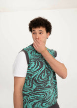 Load image into Gallery viewer, LOKUM SWEATER VEST-4