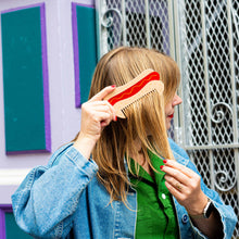 Load image into Gallery viewer, Hot Dog Comb