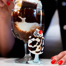 Load image into Gallery viewer, Midi Sundae Hair Claw Clip