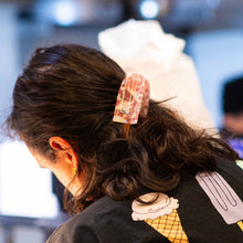 Load image into Gallery viewer, Large Strawberry Cream Paleta Hair Claw