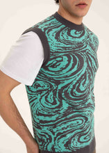 Load image into Gallery viewer, LOKUM SWEATER VEST-9