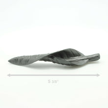 Load image into Gallery viewer, medium curled leaf 3