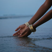 Load image into Gallery viewer, mango-bangles-5.jpg