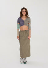 Load image into Gallery viewer, PUZZLE CROP CARDIGAN-2