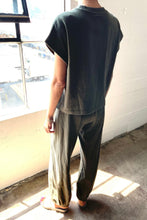 Load image into Gallery viewer, Olive Green Balloon Pant