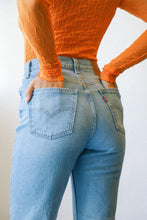 Load image into Gallery viewer, Medium Indigo 70s High Slim Straight
