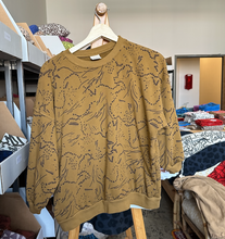 Load image into Gallery viewer, Stevie Sweatshirt