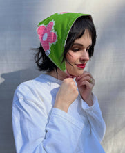 Load image into Gallery viewer, Picnicwear Rick Rack Reversible Headscarf