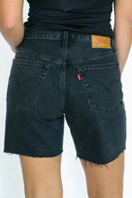 Load image into Gallery viewer, Lunar Black 501 Mid Thigh Short
