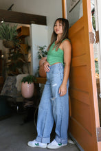 Load image into Gallery viewer, In The Middle Baggy Dad Jean
