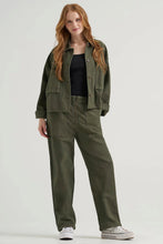 Load image into Gallery viewer, Oak Moss Loose Utility Pant
