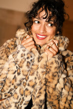 Load image into Gallery viewer, Leopard Deon Jacket
