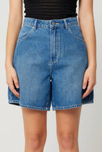 Load image into Gallery viewer, True Blue Super Mirage Short

