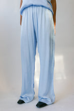 Load image into Gallery viewer, Cloud Silky Simple Pant
