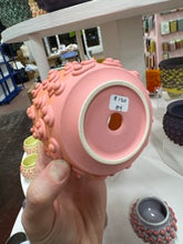 Load image into Gallery viewer, 68f6623ec600065f8f92bc31_img-0548-small_1763108168538.jpeg
