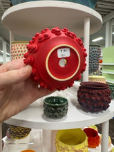 Load image into Gallery viewer, 68f6623ec600065f8f92bc31_img-0564-medium_1763113968780.jpeg
