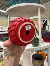 Load image into Gallery viewer, 68f6623ec600065f8f92bc31_img-0568-medium_1763114110938.jpeg
