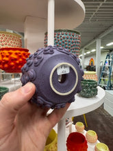 Load image into Gallery viewer, 68f6623ec600065f8f92bc31_img-0574-medium_1763114303758.jpeg
