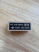 Load image into Gallery viewer, 68f6623ec600065f8f92bc31_img-2466_1762977275073.jpg
