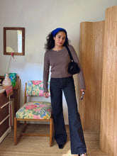 Load image into Gallery viewer, FullSizeRender_VSCOKatraAwad_ee0482cf-21cc-425a-aef7-54fcb73814f6.jpg
