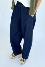 Load image into Gallery viewer, Raw Denim Arc Pant
