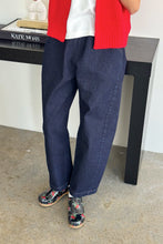 Load image into Gallery viewer, Raw Denim Arc Pant

