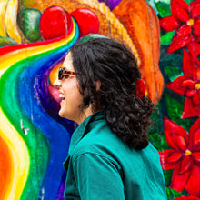 Load image into Gallery viewer, Midi Chili Pepper Hair Claw Clip
