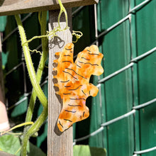 Load image into Gallery viewer, Large Ginger Hair Claw Clip
