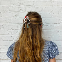 Load image into Gallery viewer, Midi Sundae Hair Claw Clip
