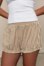 Load image into Gallery viewer, Stripe Picu Short
