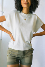 Load image into Gallery viewer, Naturel Jeanne Tee
