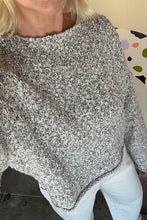 Load image into Gallery viewer, Two Tone Speckled Sweater

