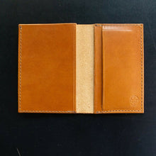 Load image into Gallery viewer, Bifold Tan
