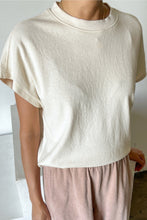Load image into Gallery viewer, Naturel Jeanne Tee
