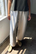 Load image into Gallery viewer, Naturel Canvas Arc Pant
