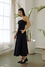 Load image into Gallery viewer, Black Alice Dress
