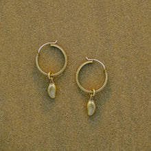 Load image into Gallery viewer, mango-hoops-3.jpg
