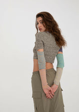 Load image into Gallery viewer, PUZZLE CROP CARDIGAN-5
