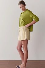 Load image into Gallery viewer, the-eco-terry-stripe-short_butter_044_4ea9c088-e770-40b6-a3d6-f0e5177edbb9.jpg
