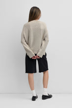 Load image into Gallery viewer, tr3676_oatmeal_2_m_1500.jpg
