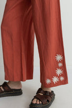 Load image into Gallery viewer, Coral Foral Pant
