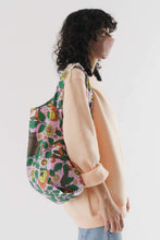 Load image into Gallery viewer, Daisy Cat Baggu
