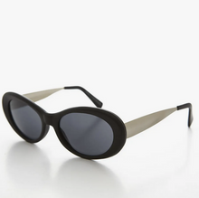 Load image into Gallery viewer, Picnicwear Vintage Deadstock SUNGLASSES
