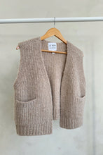 Load image into Gallery viewer, Oatmeal Alpaca Grandpa Vest
