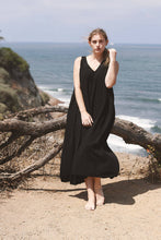 Load image into Gallery viewer, Gaia Maxi Dress
