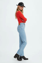 Load image into Gallery viewer, Medium Indigo 70s High Slim Straight
