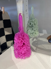 Load image into Gallery viewer, Small Flower Candle
