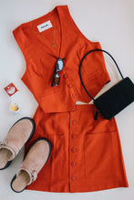 Load image into Gallery viewer, Blood Orange Linen Dallas Vest
