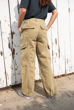 Load image into Gallery viewer, Root Beer Julia Pant
