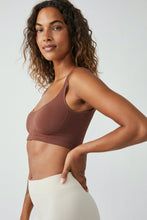 Load image into Gallery viewer, Chocolate Wide Eyed Seamless Corset
